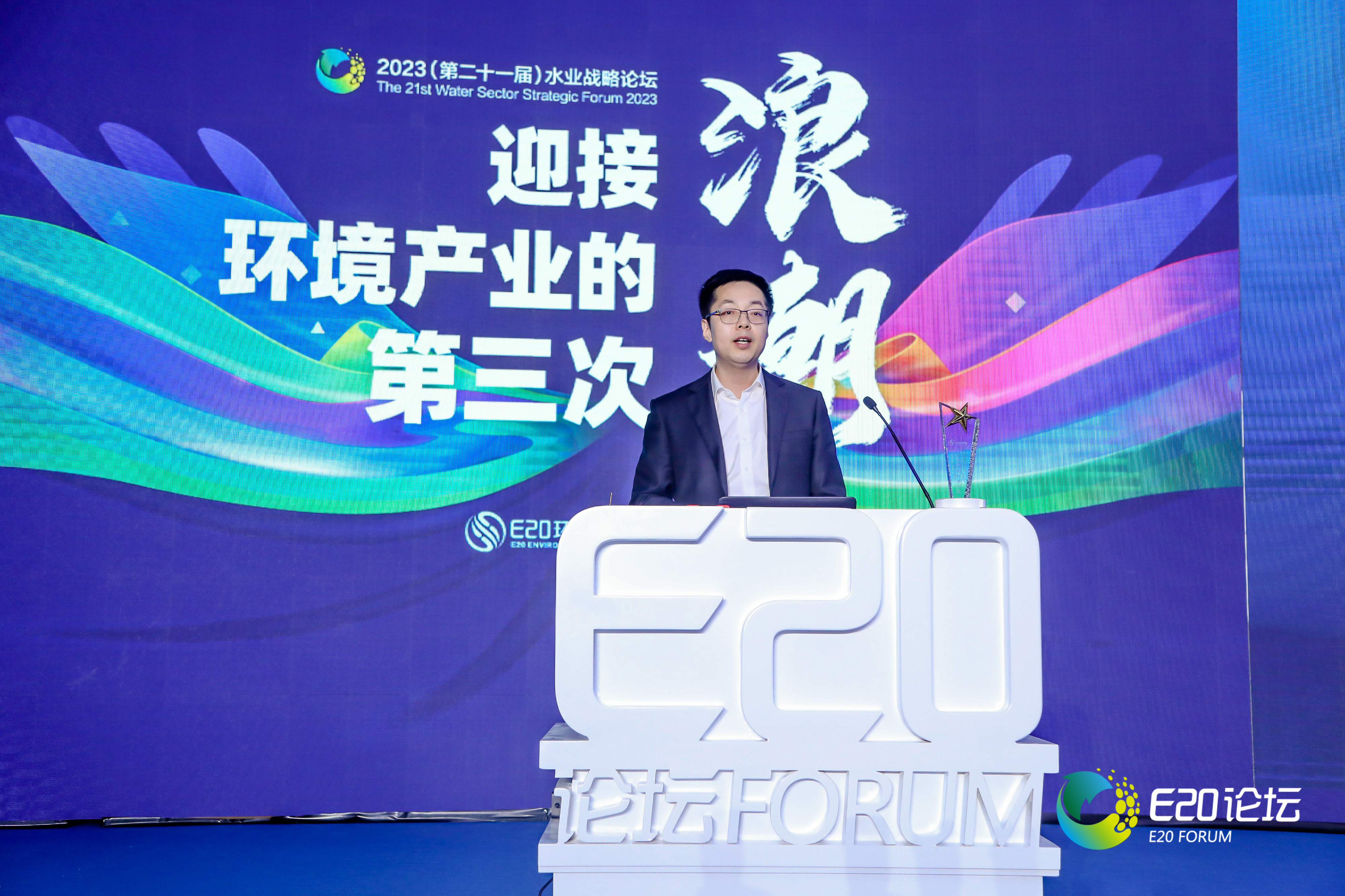 既要“顶天”又要“立地”混改后hjc黄金城官网登录入口如何发挥国家队技术企业优势？